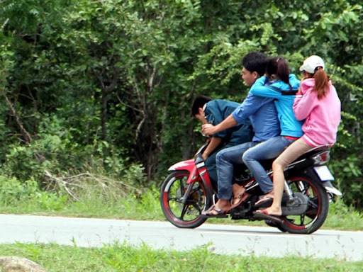 chở 3 phạt bao nhiêu